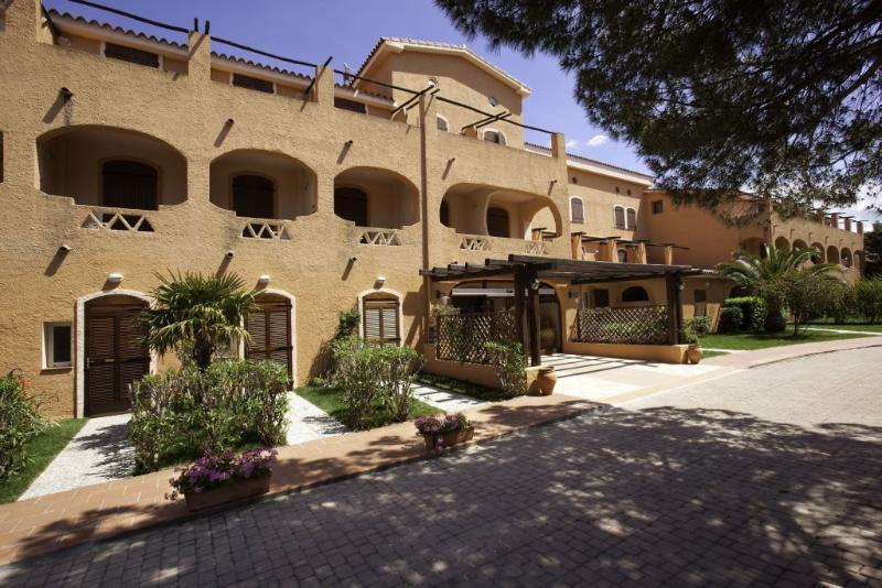 Blu Hotel Laconia Village Cannigione Esterno foto