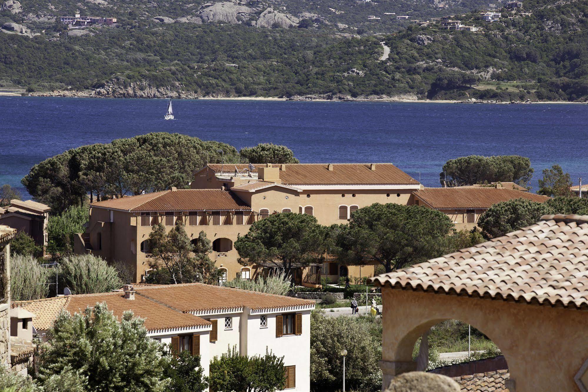Blu Hotel Laconia Village Cannigione Esterno foto